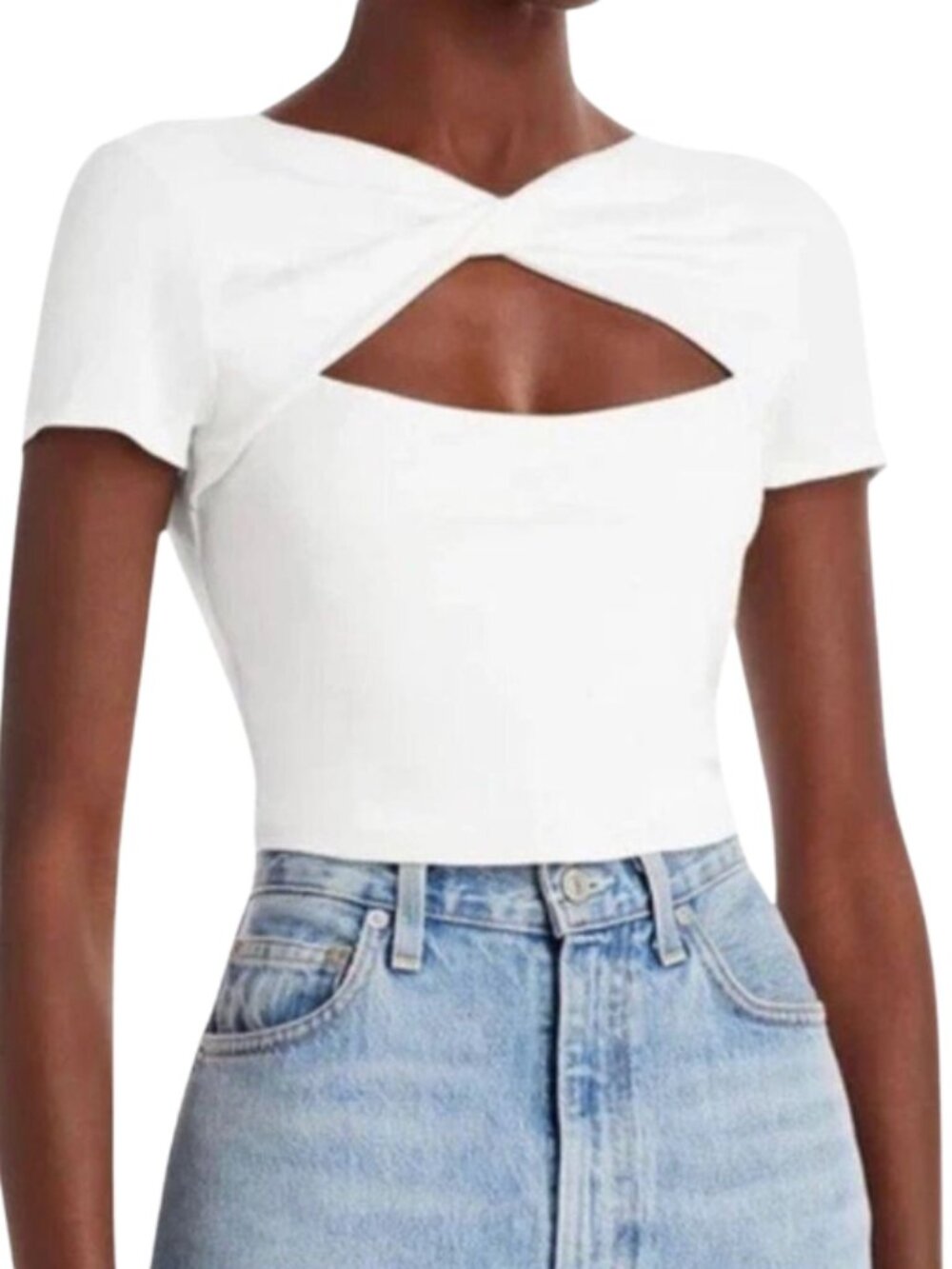 Fore Cut Out White Top